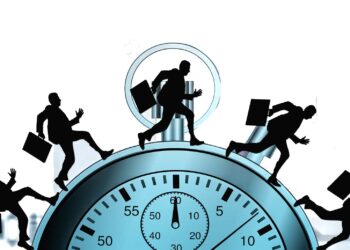 Lavoro “eccedente”, il danno da usura psico-fisica si desume dallo straordinario