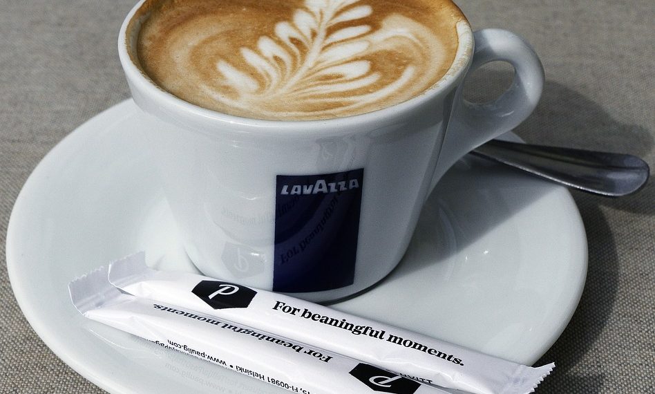 Lavazza, rivoluzione a Gattinara: venerdì breve, più permessi e premio fino a 15mila euro